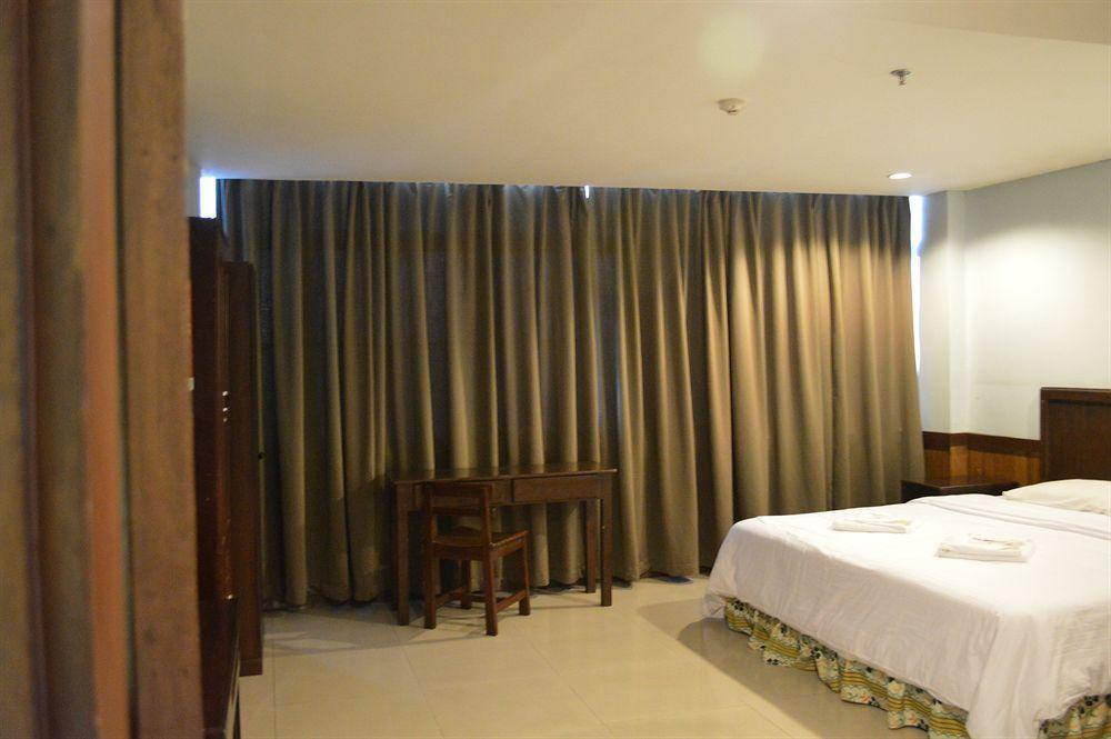Alu Hotel Davao Экстерьер фото