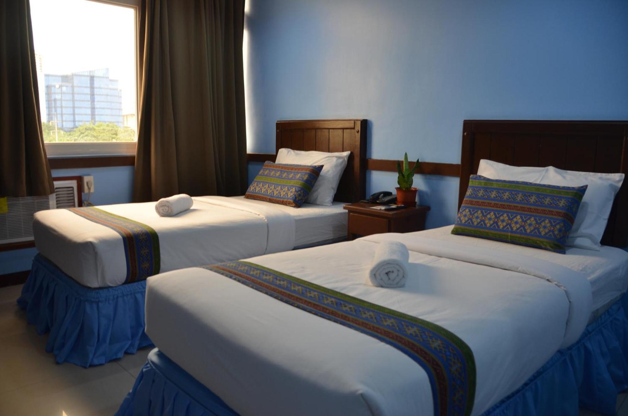 Alu Hotel Davao Экстерьер фото