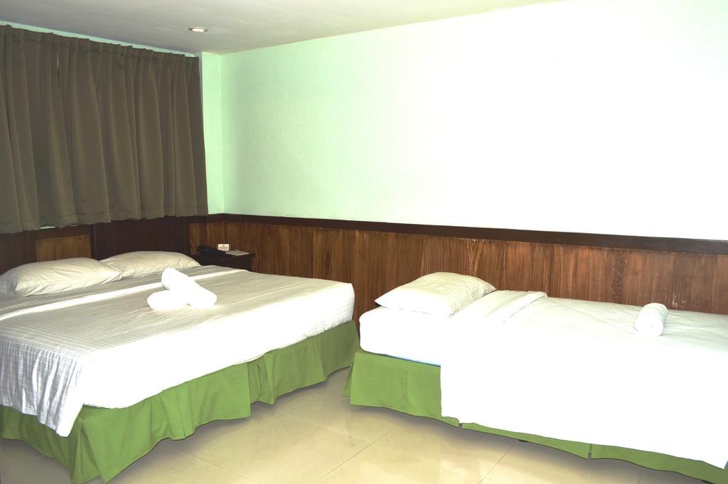 Alu Hotel Davao Экстерьер фото