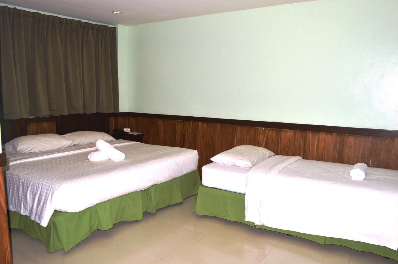 Alu Hotel Davao Экстерьер фото